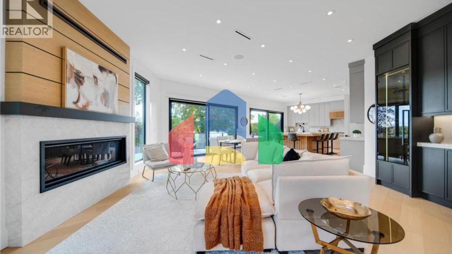 Residential - Single Family Home - Richmond, Canada - Canada