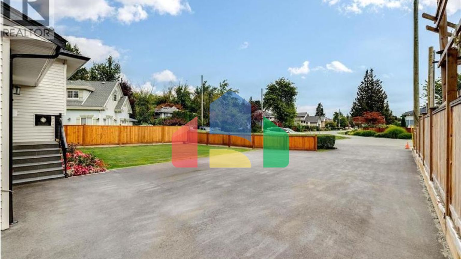 Residential - Single Family Home - Richmond, Canada - Canada