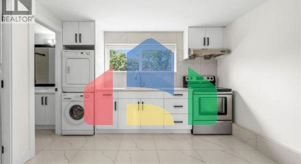 Residential - Single Family Home - Richmond, Canada - Canada