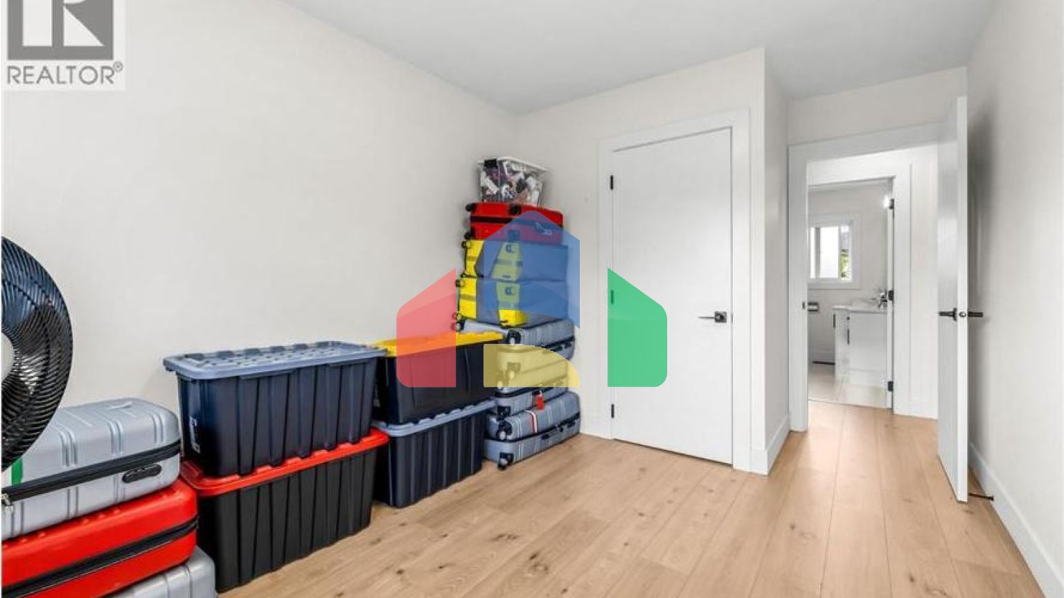 Residential - Single Family Home - Richmond, Canada - Canada