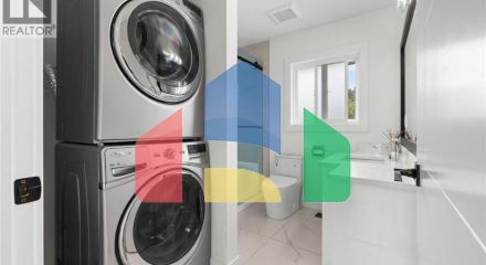 Residential - Single Family Home - Richmond, Canada - Canada