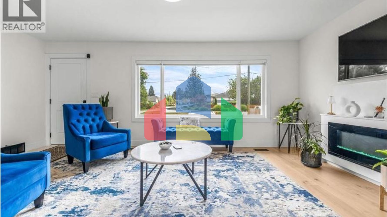 Residential - Single Family Home - Richmond, Canada - Canada