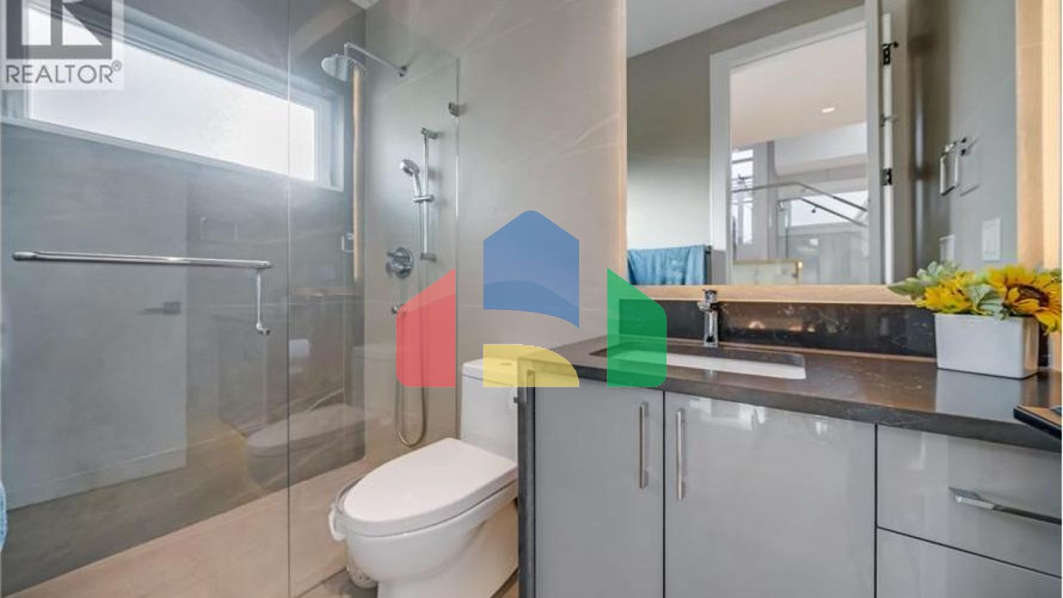 Residential - Single Family Home - Richmond, Canada - Canada