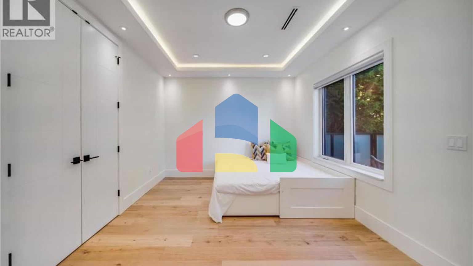 Residential - Single Family Home - Richmond, Canada - Canada