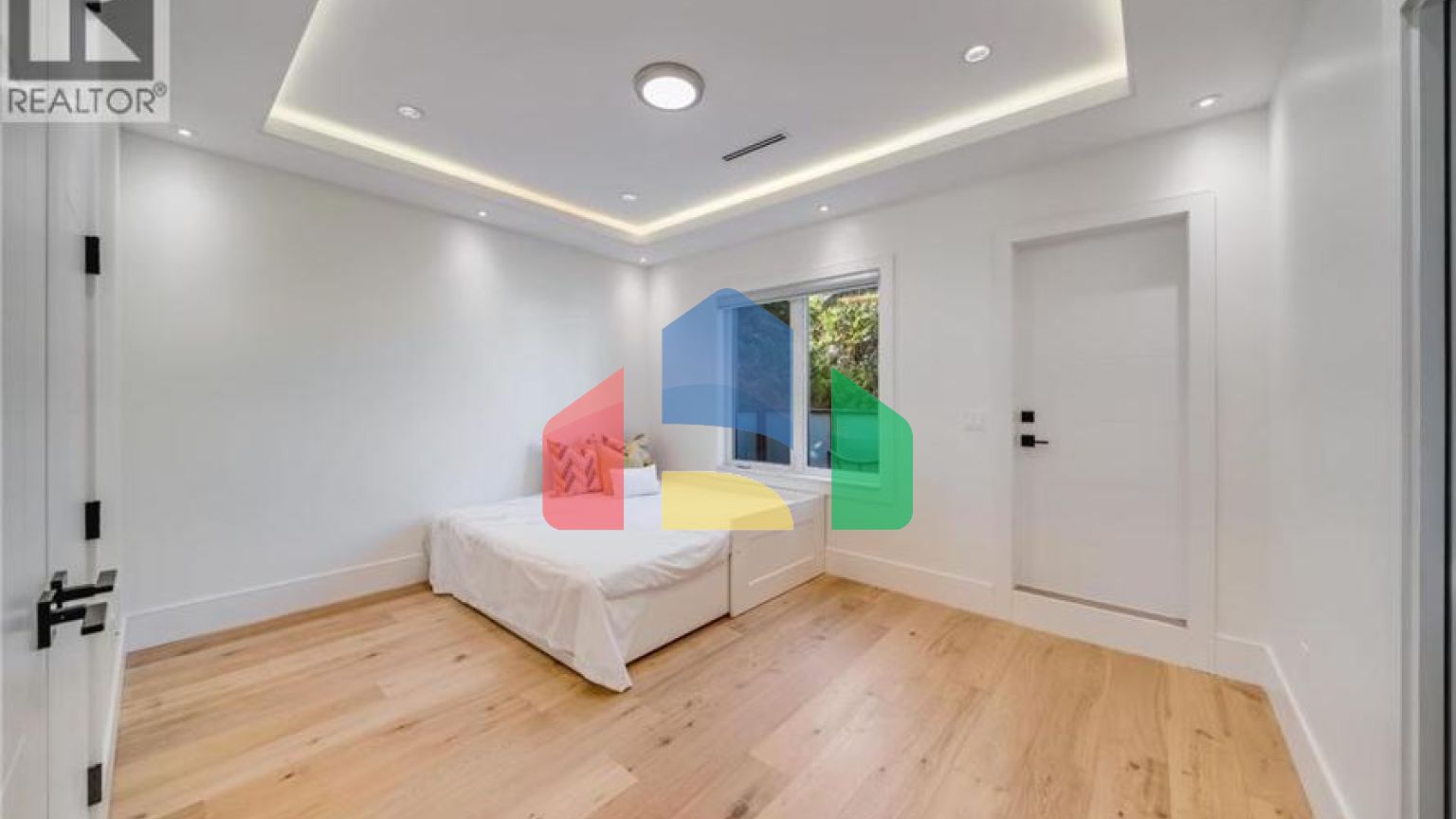 Residential - Single Family Home - Richmond, Canada - Canada