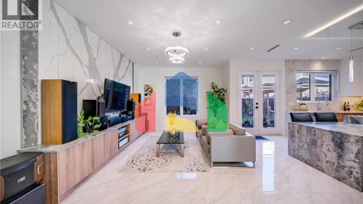 Residential - Single Family Home - Richmond, Canada - Canada