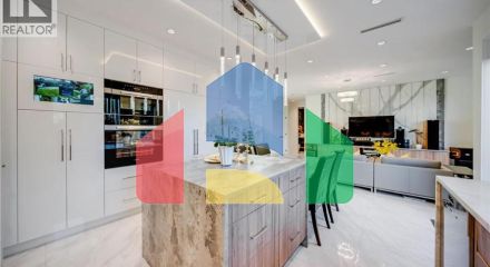 Residential - Single Family Home - Richmond, Canada - Canada