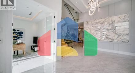 Residential - Single Family Home - Richmond, Canada - Canada