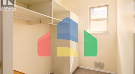 Residential - Single Family Home - Richmond, Canada - Canada