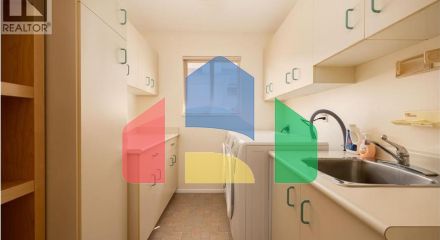 Residential - Single Family Home - Richmond, Canada - Canada