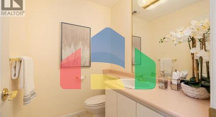 Residential - Single Family Home - Richmond, Canada - Canada