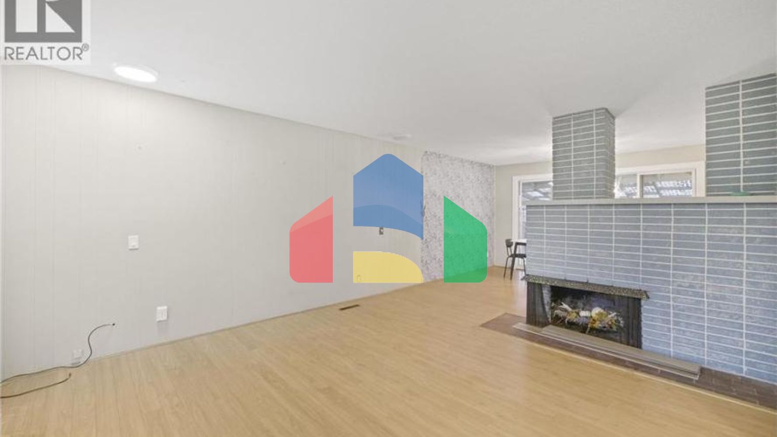 Residential - Single Family Home - Richmond, Canada - Canada