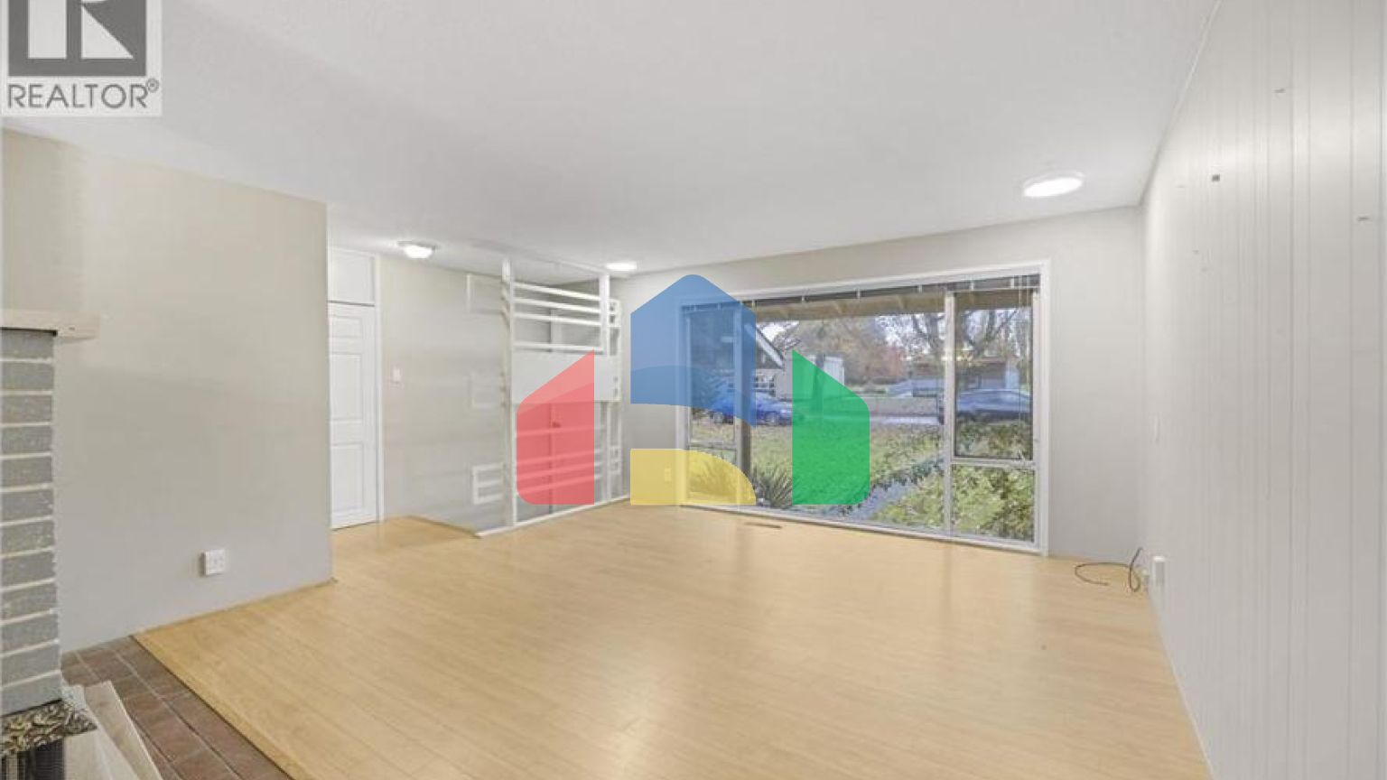 Residential - Single Family Home - Richmond, Canada - Canada