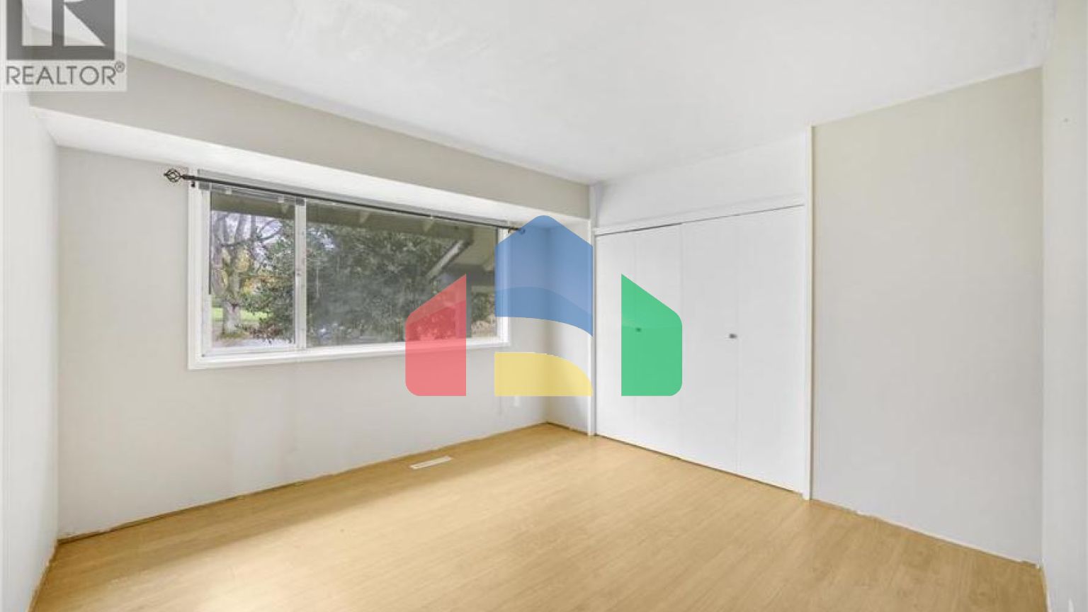 Residential - Single Family Home - Richmond, Canada - Canada