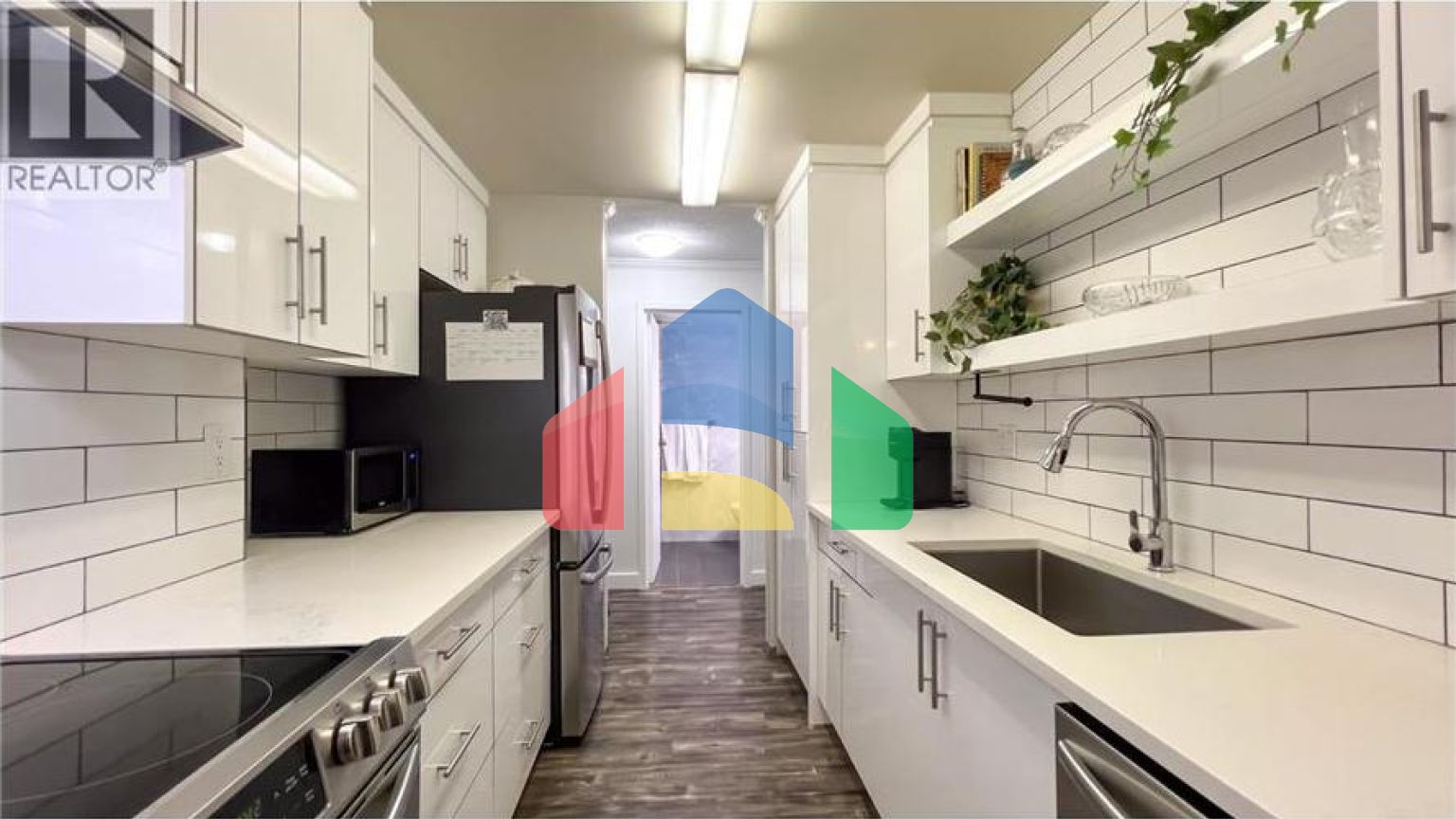 Residential - Single Family Home - Richmond, Canada - Canada