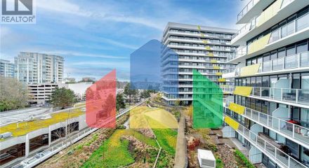 Residential - Single Family Home - Richmond, Canada - Canada