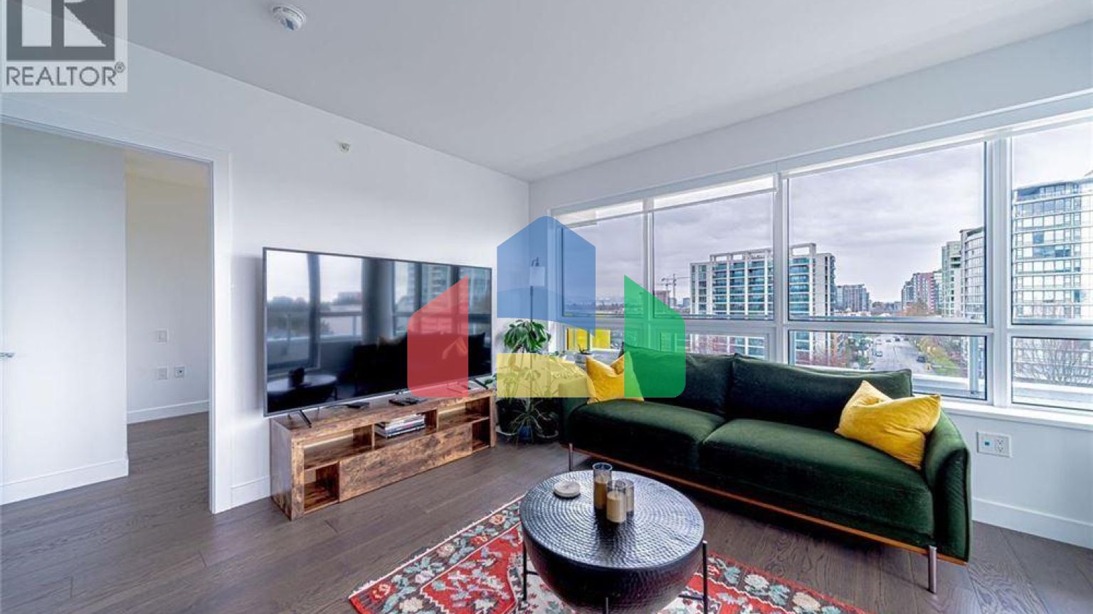 Residential - Single Family Home - Richmond, Canada - Canada