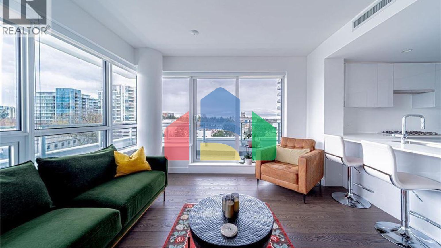 Residential - Single Family Home - Richmond, Canada - Canada