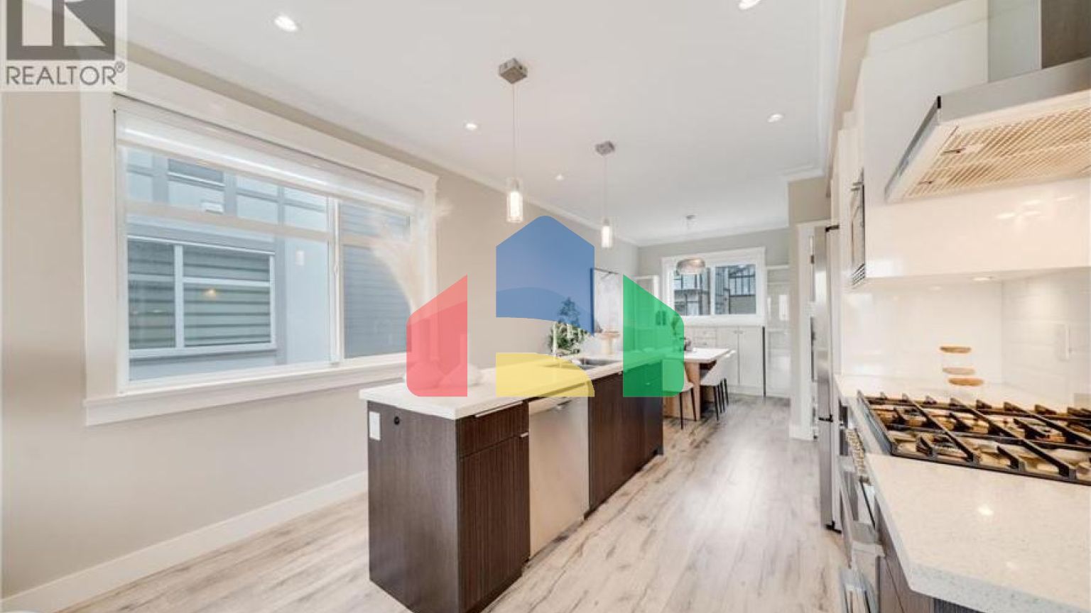 Residential - Townhouse - Richmond, Canada - Canada