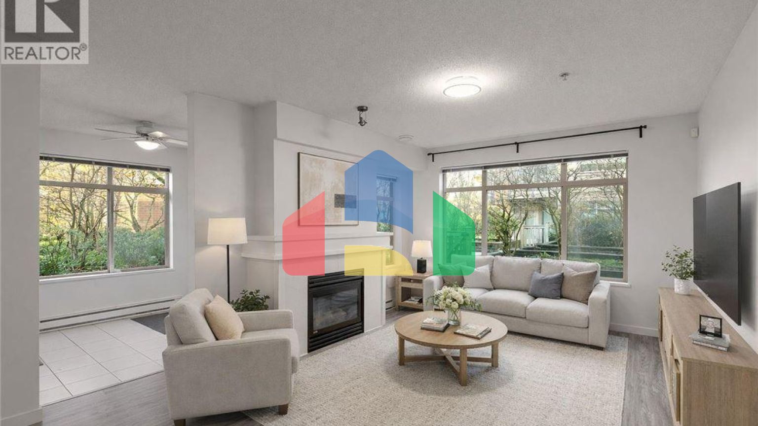 Residential - Single Family Home - Richmond, Canada - Canada