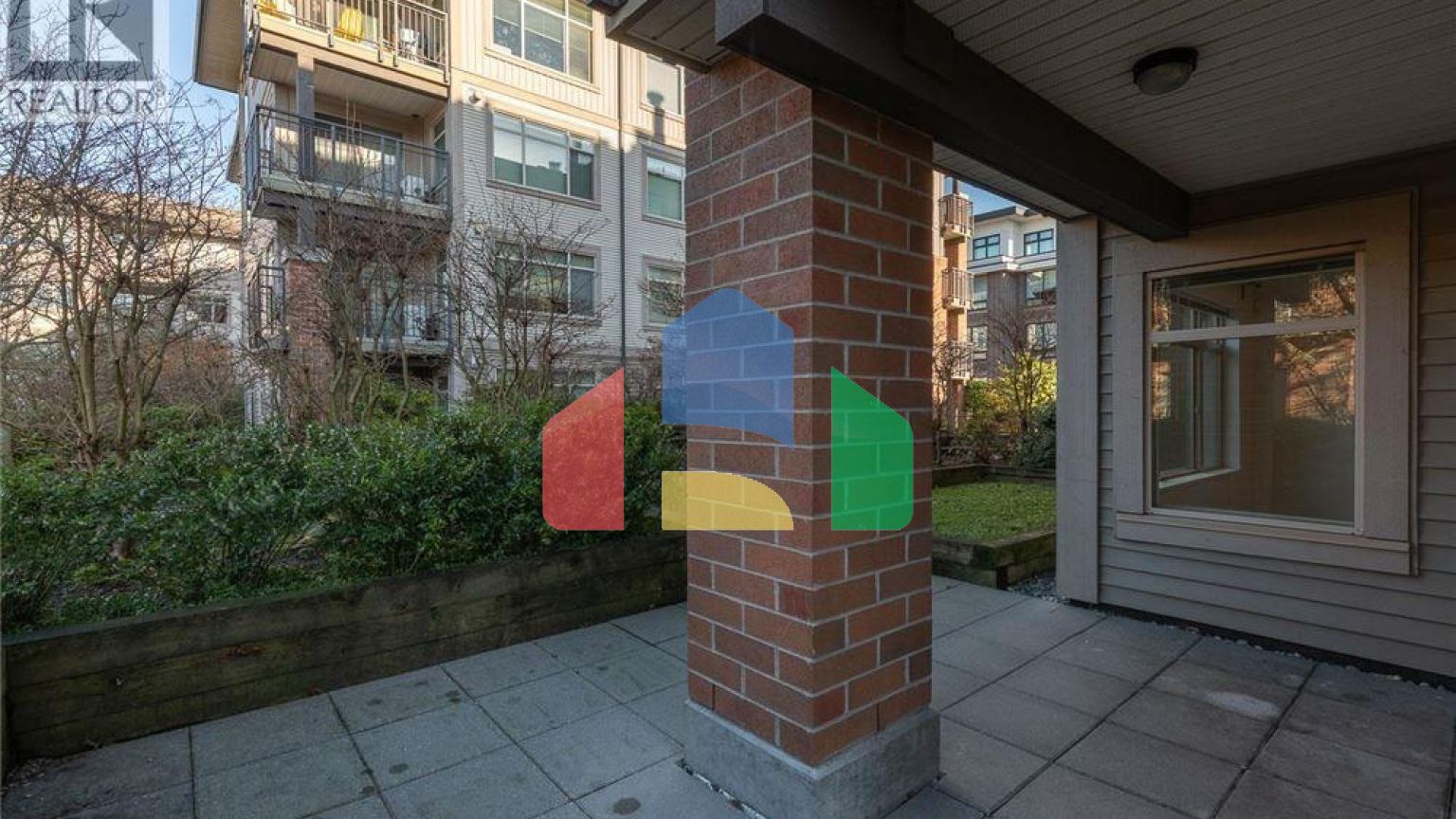 Residential - Single Family Home - Richmond, Canada - Canada