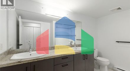 Residential - Single Family Home - Richmond, Canada - Canada