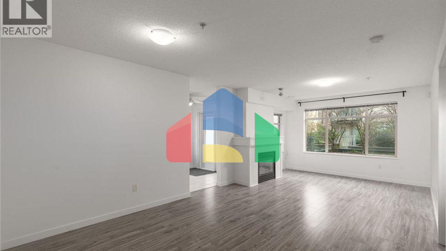 Residential - Single Family Home - Richmond, Canada - Canada