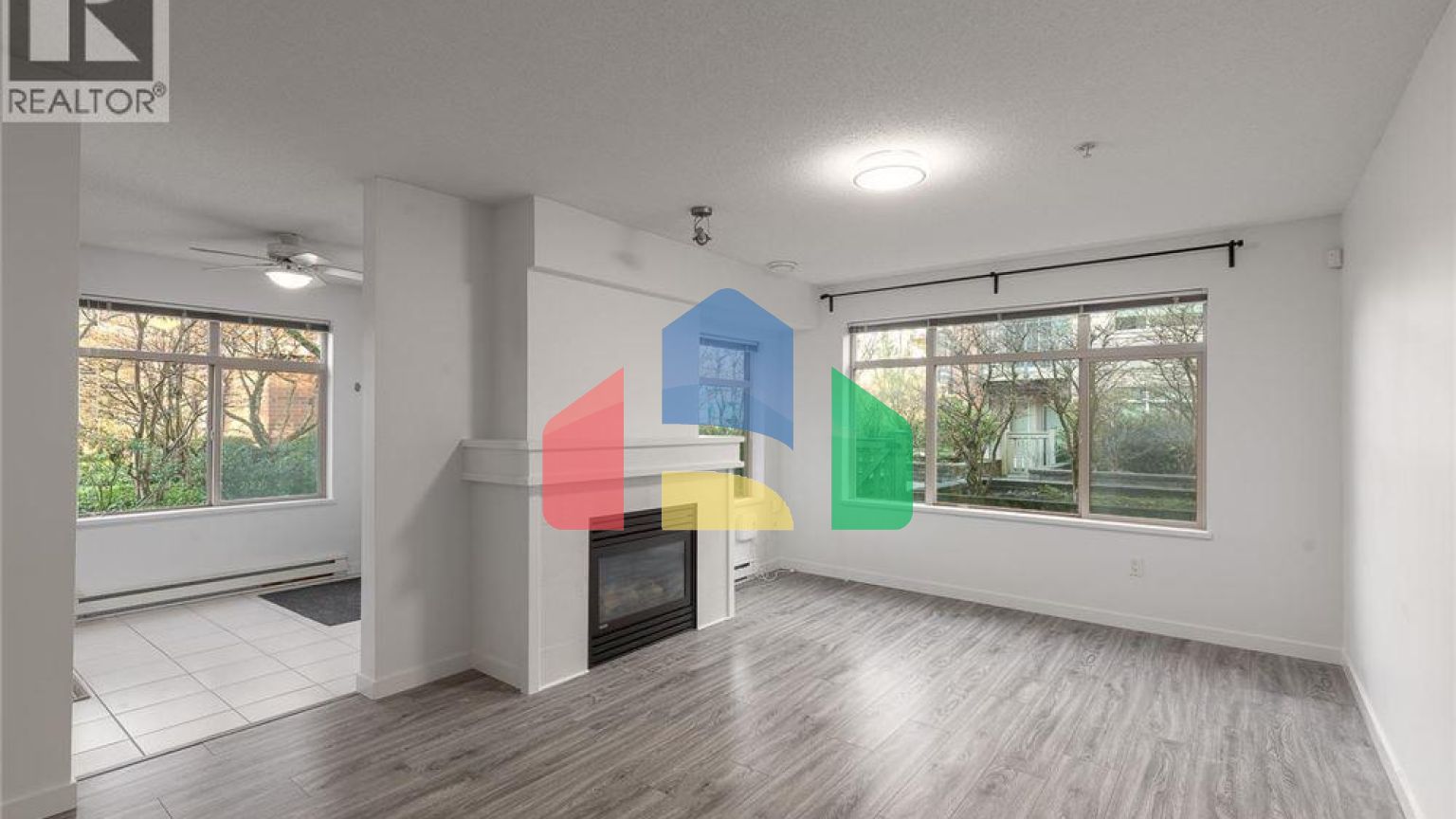 Residential - Single Family Home - Richmond, Canada - Canada