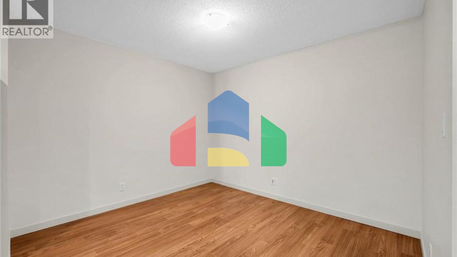 Residential - Single Family Home - Richmond, Canada - Canada