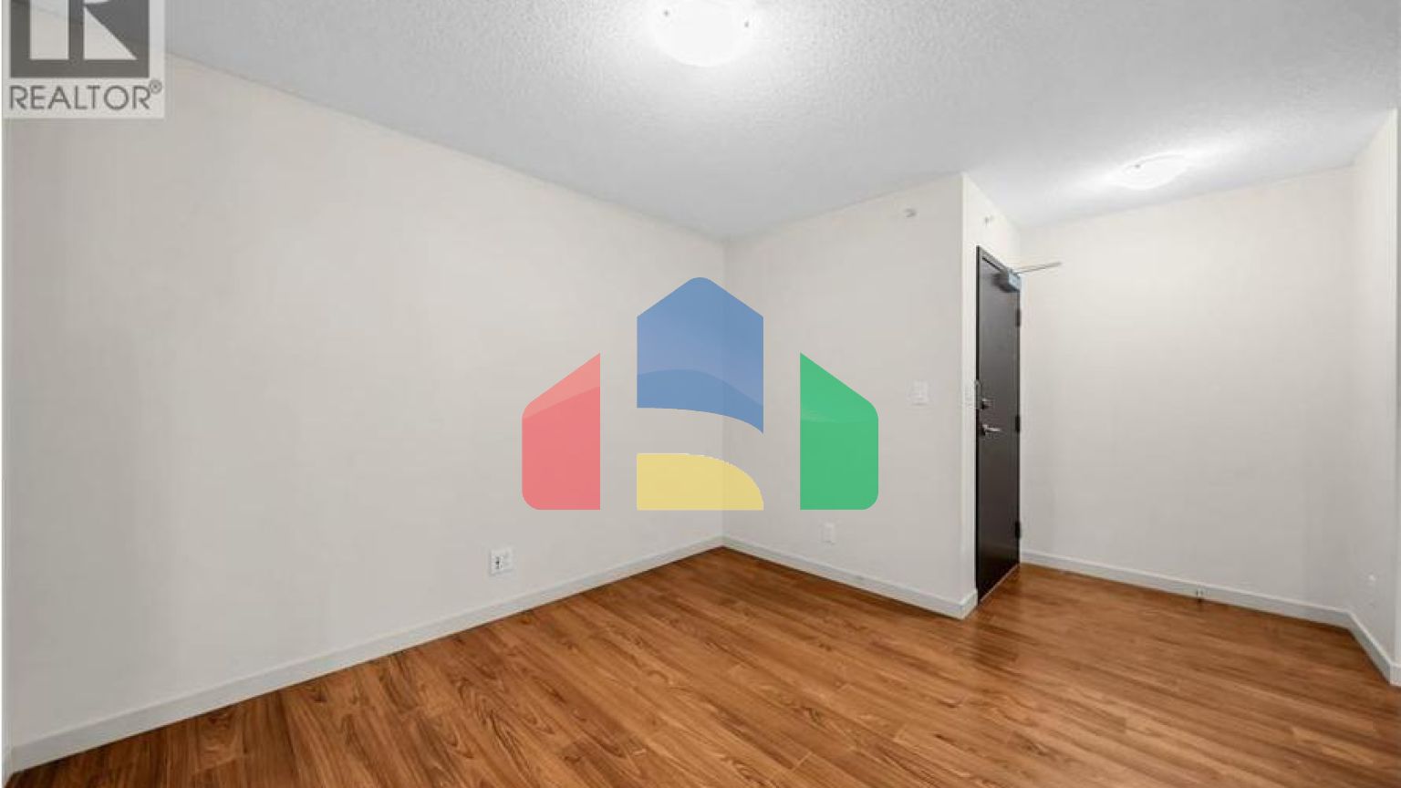 Residential - Single Family Home - Richmond, Canada - Canada