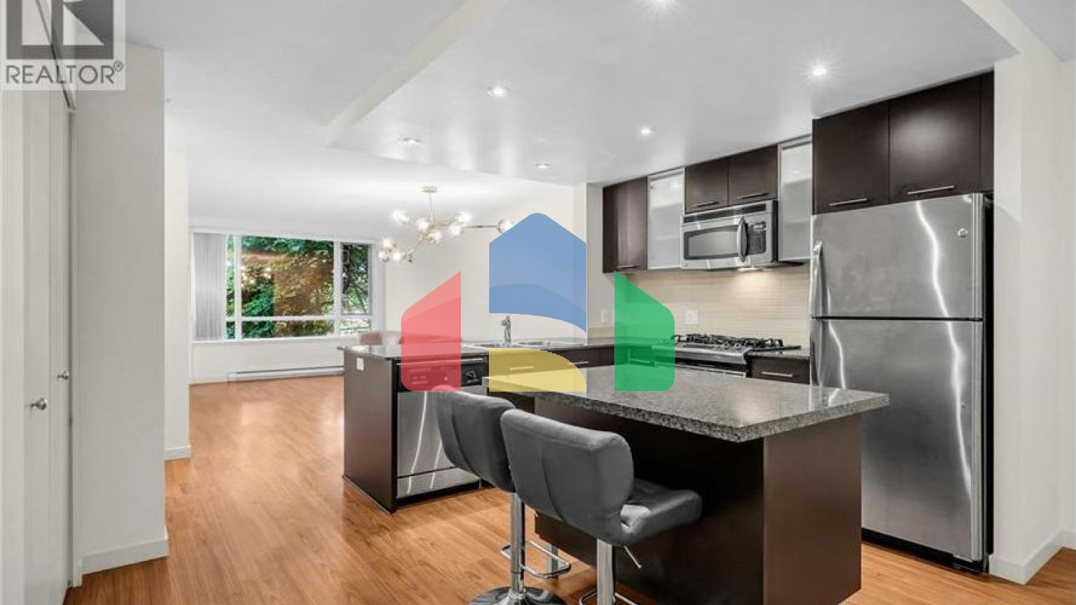 Residential - Single Family Home - Richmond, Canada - Canada