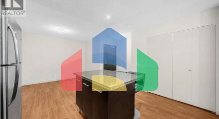 Residential - Single Family Home - Richmond, Canada - Canada