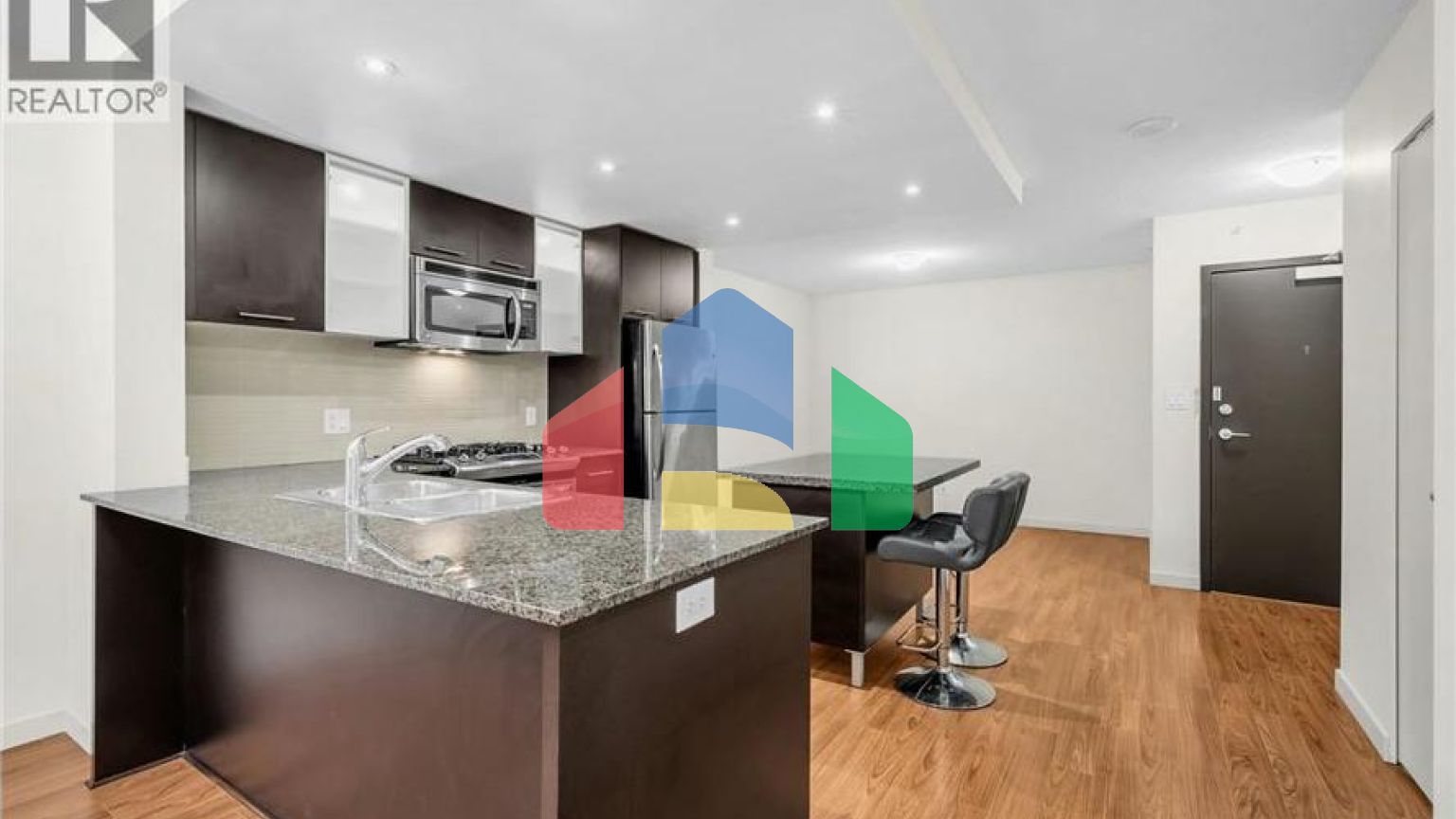 Residential - Single Family Home - Richmond, Canada - Canada