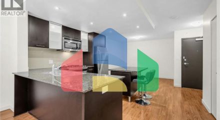 Residential - Single Family Home - Richmond, Canada - Canada