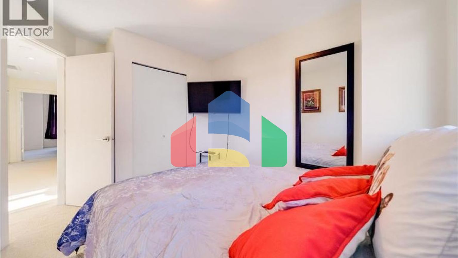 Residential - Townhouse - Richmond, Canada - Canada