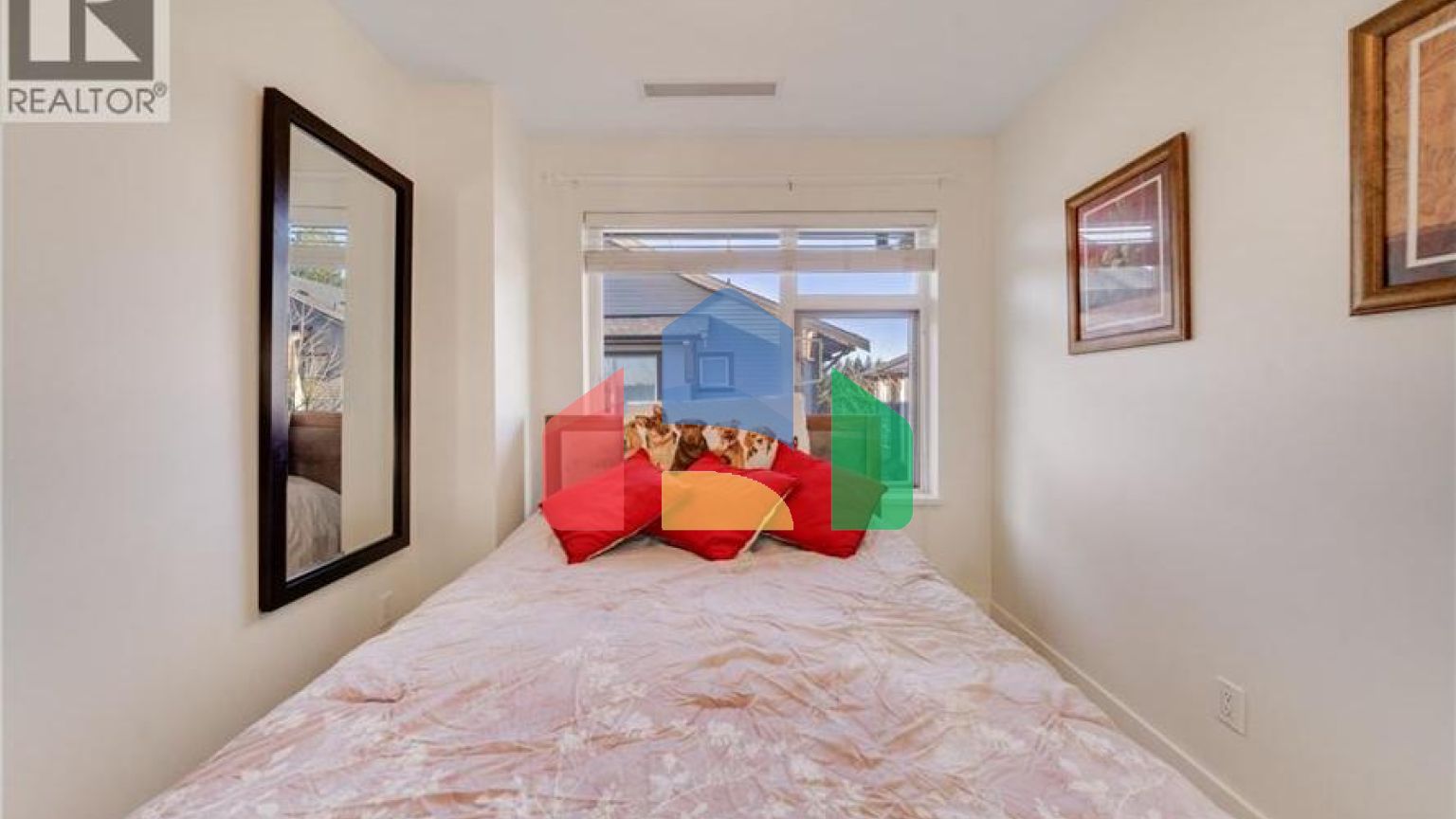 Residential - Townhouse - Richmond, Canada - Canada