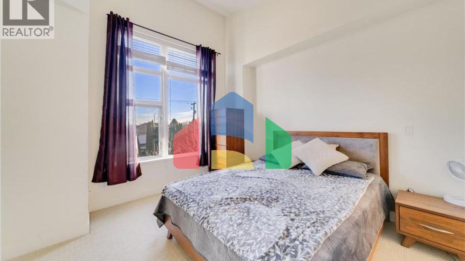 Residential - Townhouse - Richmond, Canada - Canada