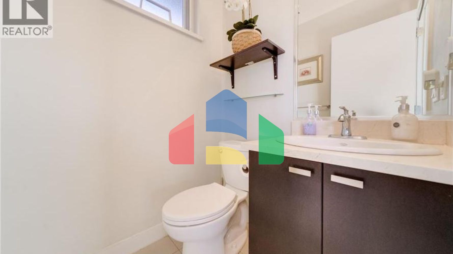 Residential - Townhouse - Richmond, Canada - Canada