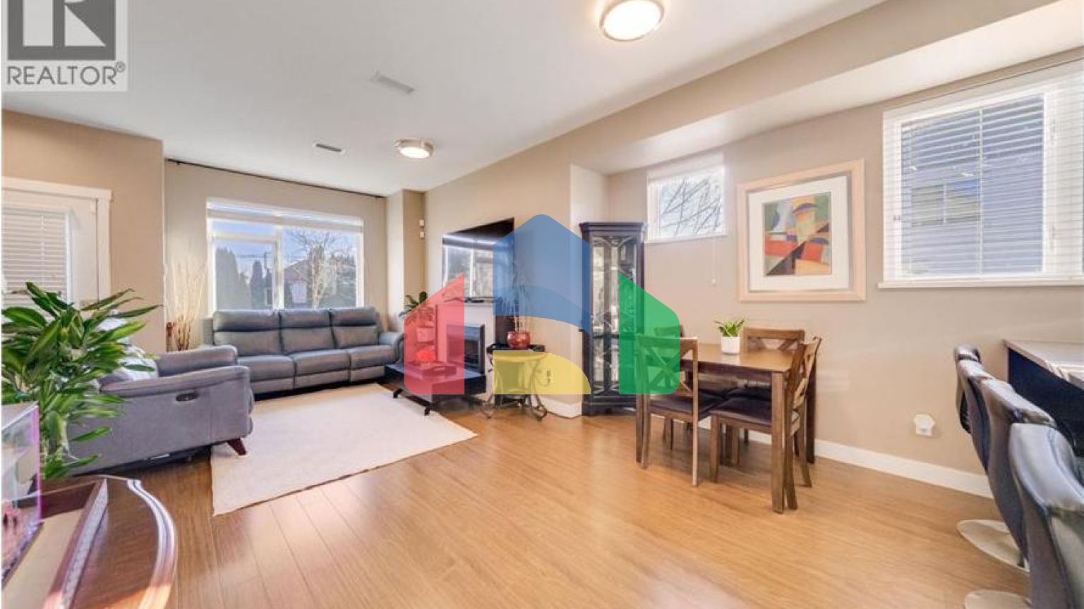 Residential - Townhouse - Richmond, Canada - Canada