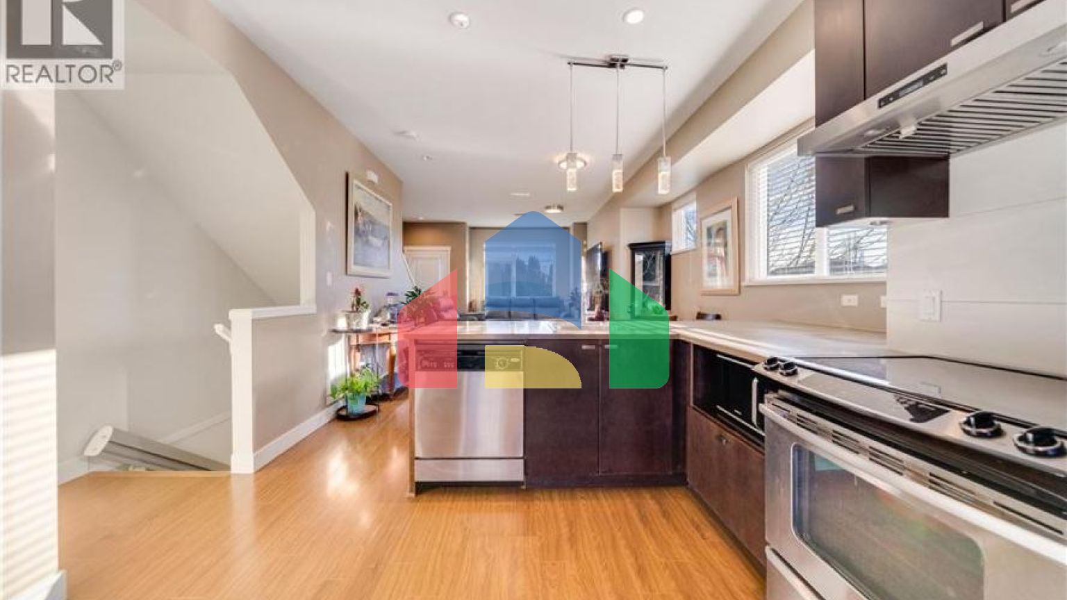 Residential - Townhouse - Richmond, Canada - Canada