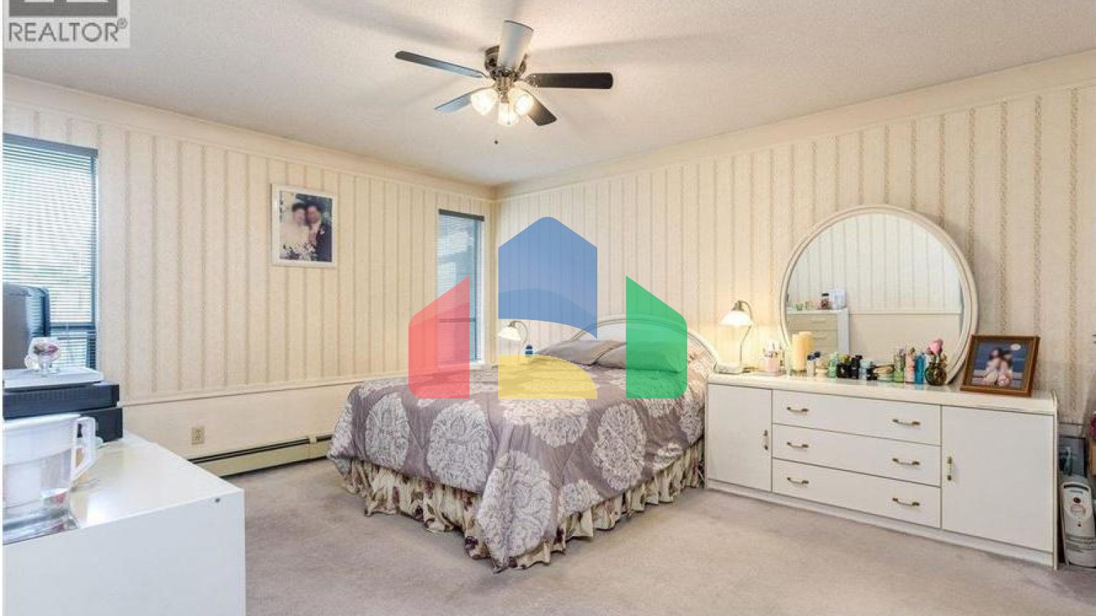 Residential - Single Family Home - Richmond, Canada - Canada