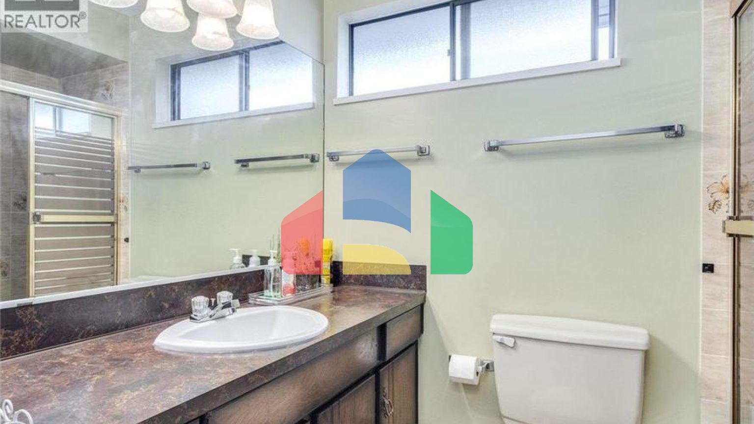 Residential - Single Family Home - Richmond, Canada - Canada