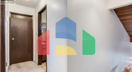 Residential - Single Family Home - Richmond, Canada - Canada