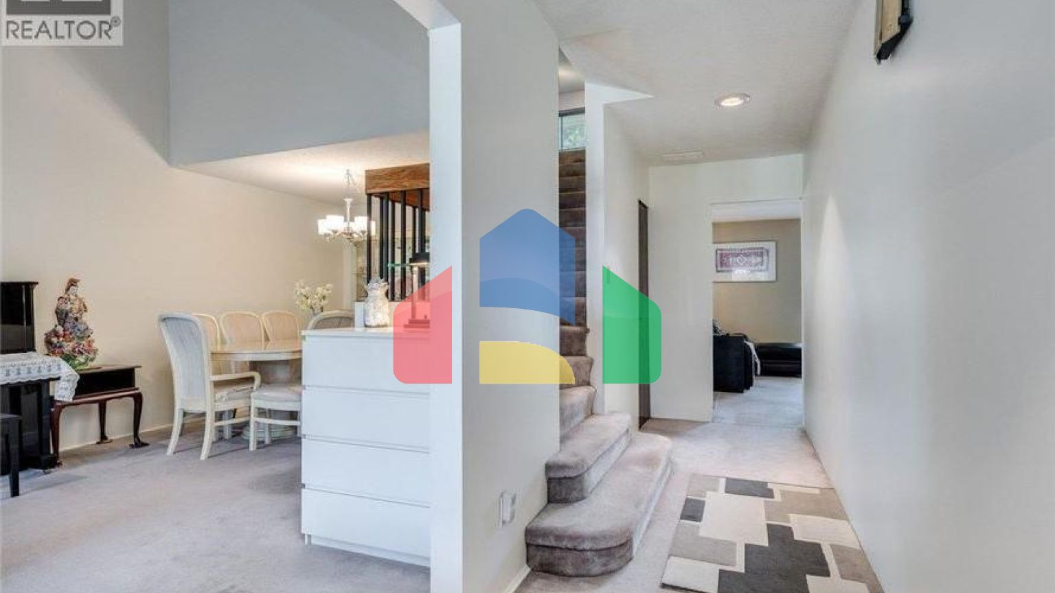 Residential - Single Family Home - Richmond, Canada - Canada