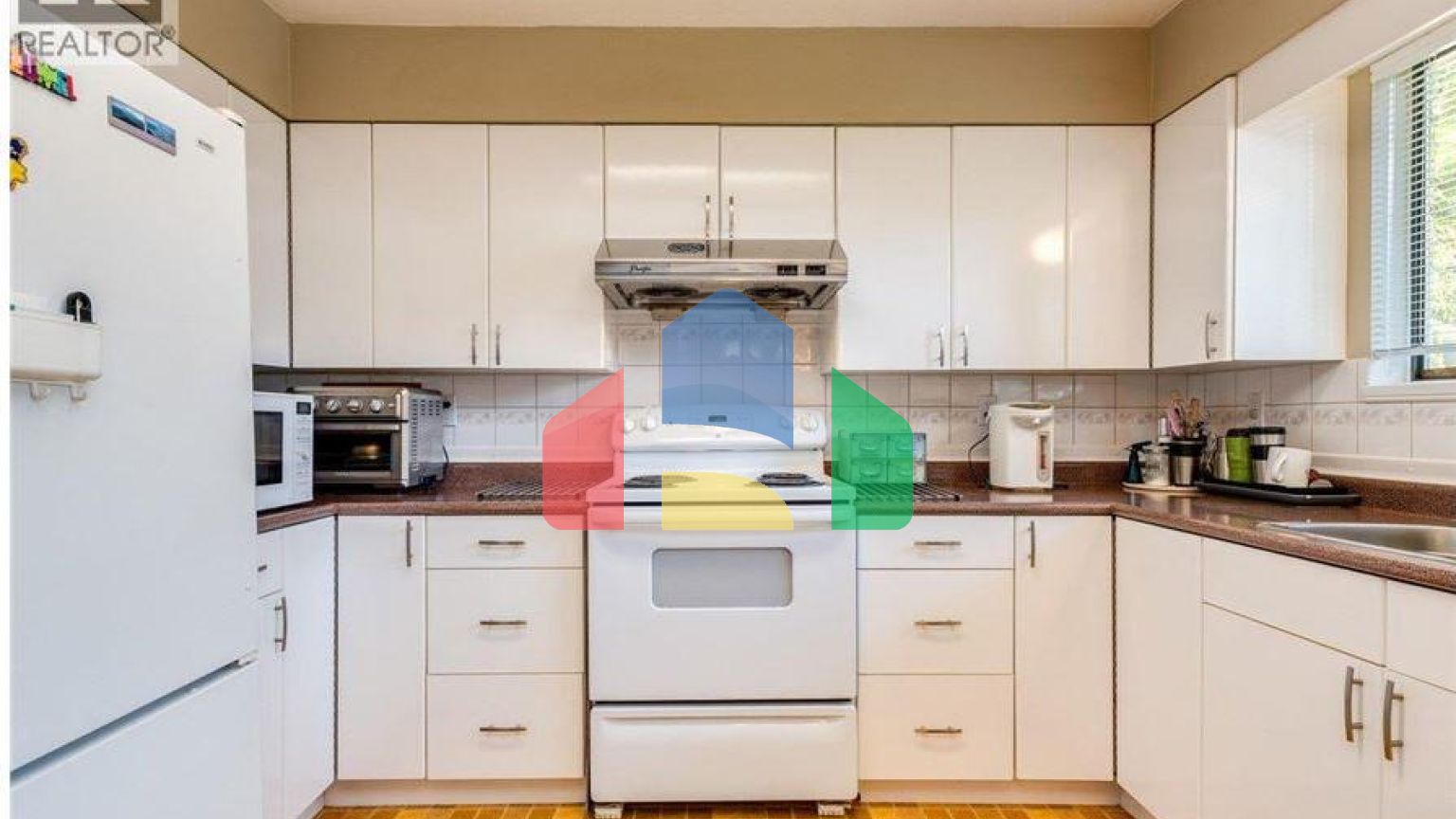 Residential - Single Family Home - Richmond, Canada - Canada