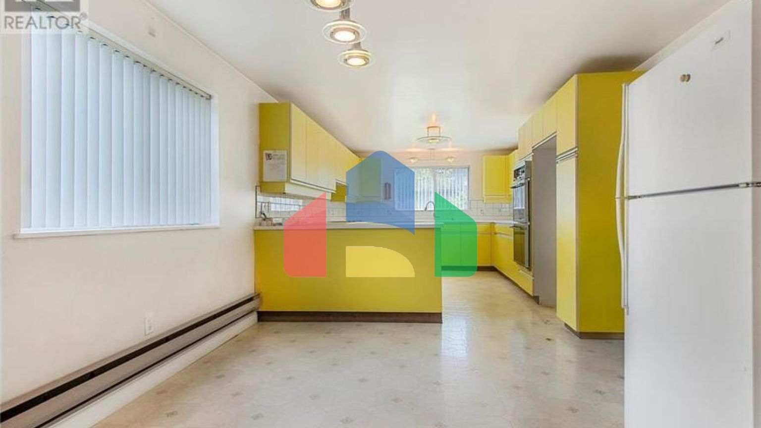 Residential - Single Family Home - Richmond, Canada - Canada