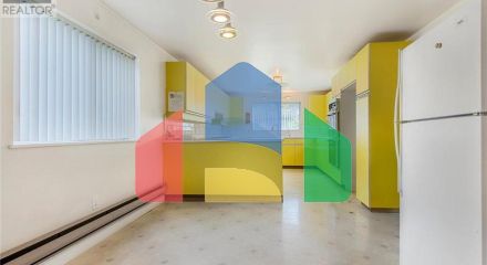 Residential - Single Family Home - Richmond, Canada - Canada