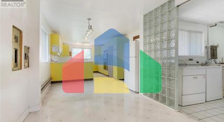 Residential - Single Family Home - Richmond, Canada - Canada