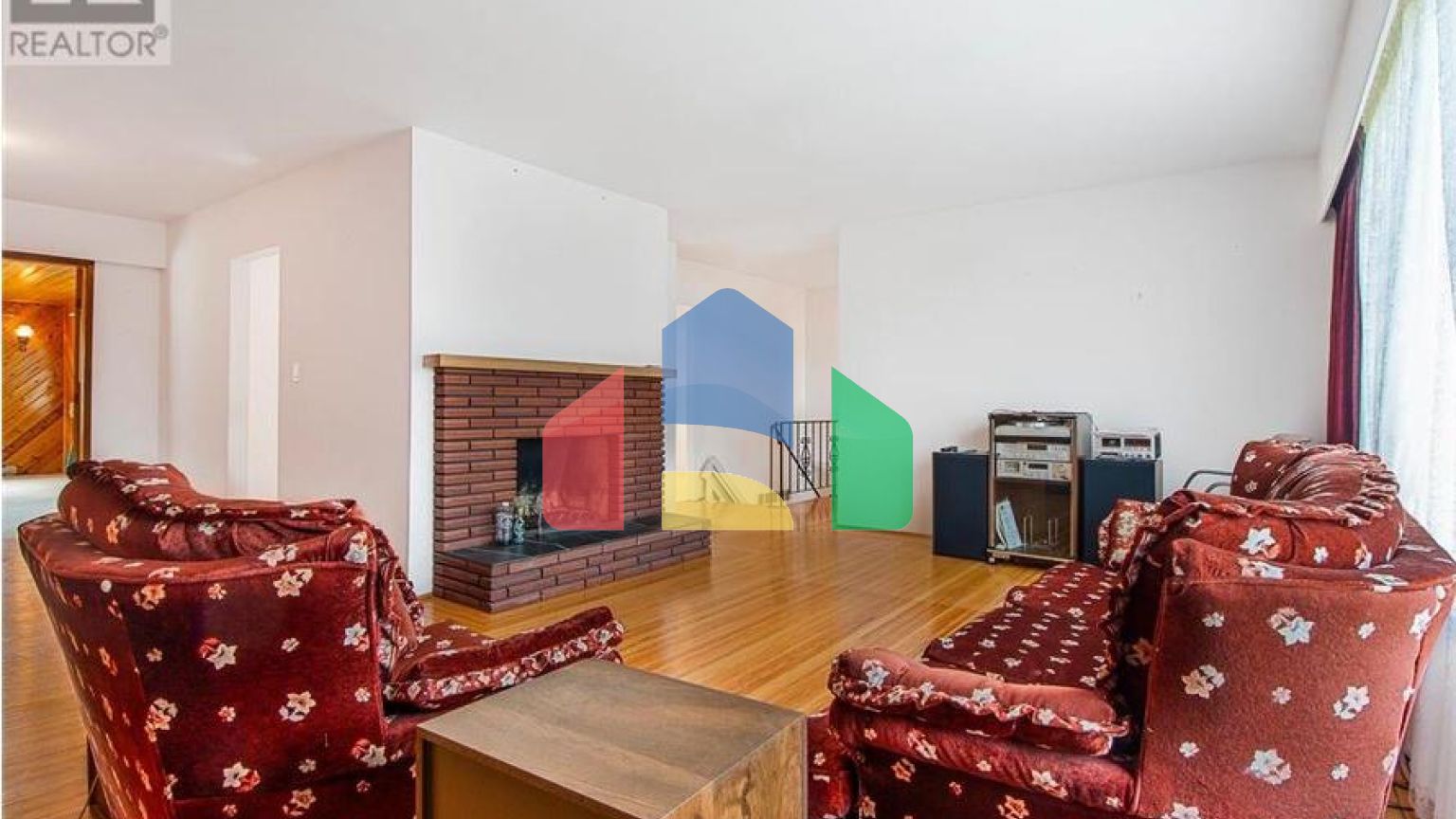 Residential - Single Family Home - Richmond, Canada - Canada