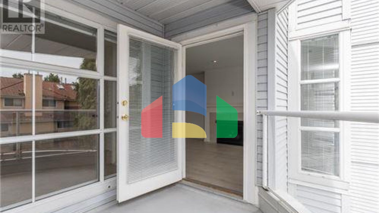 Residential - Condo/Apartment - Richmond, Canada - Canada